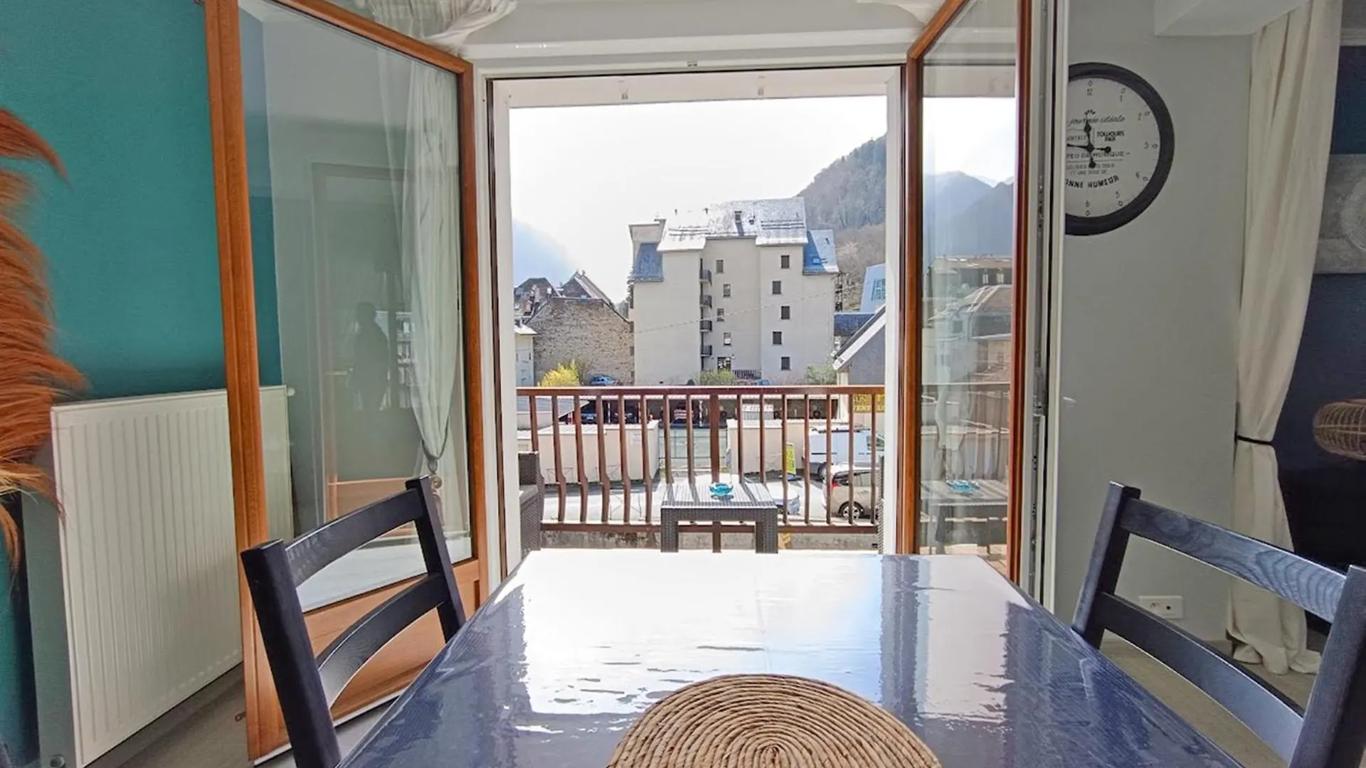 Chez Celeste, Luchon Centre, T2 Bis, 4 Personnes Bagnères-de-Luchon 0*,