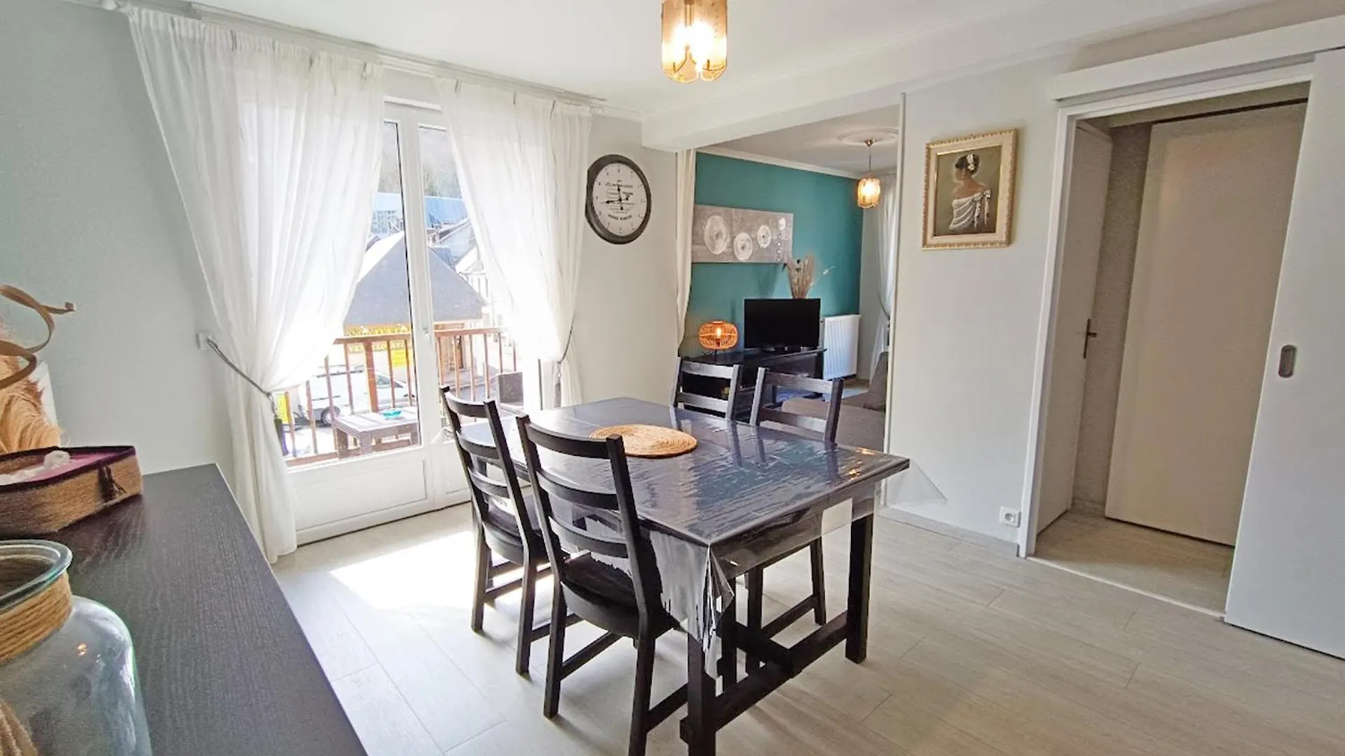 Lägenhet Chez Celeste, Luchon Centre, T2 Bis, 4 Personnes Bagnères-de-Luchon Frankrike